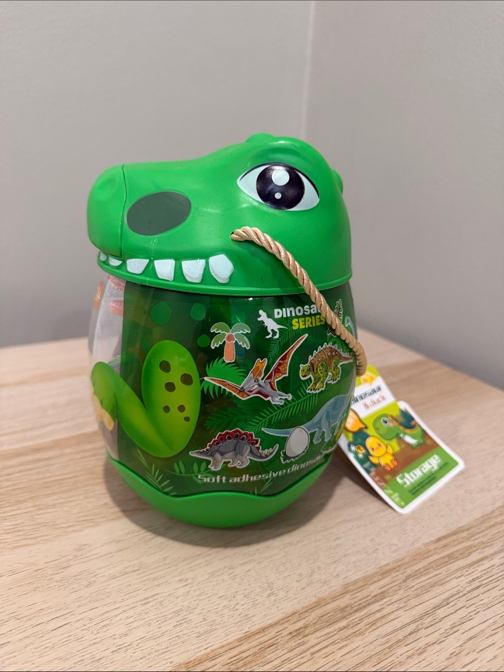Toys R Us Dinosaur Figurines Plus Toy Storage Container Bucket/ NWT